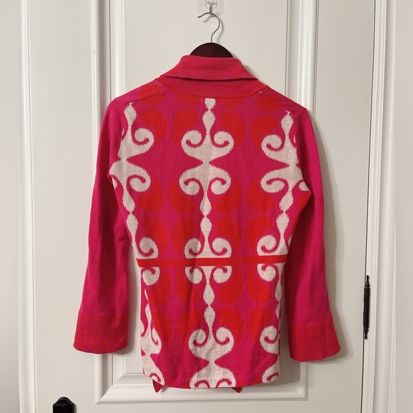 Sweater - Picture 2 of 3